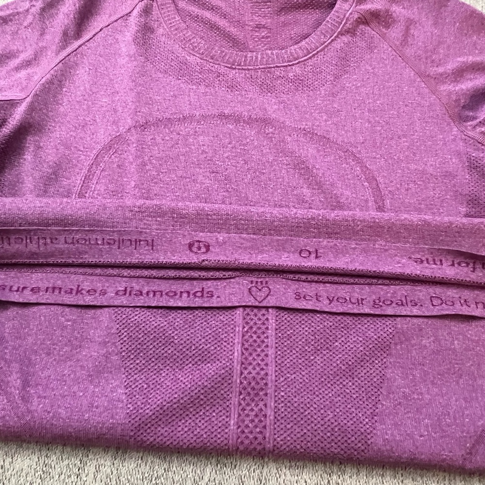 Lululemon Swiftly Tech Short Sleeve Top Heathered Purple — Size 10 - Picture 8 of 12